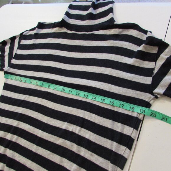 Banana Republic Super Soft "Cashmere-Like Cotton" Blue/Gray Stripe Turtleneck - Picture 11 of 16